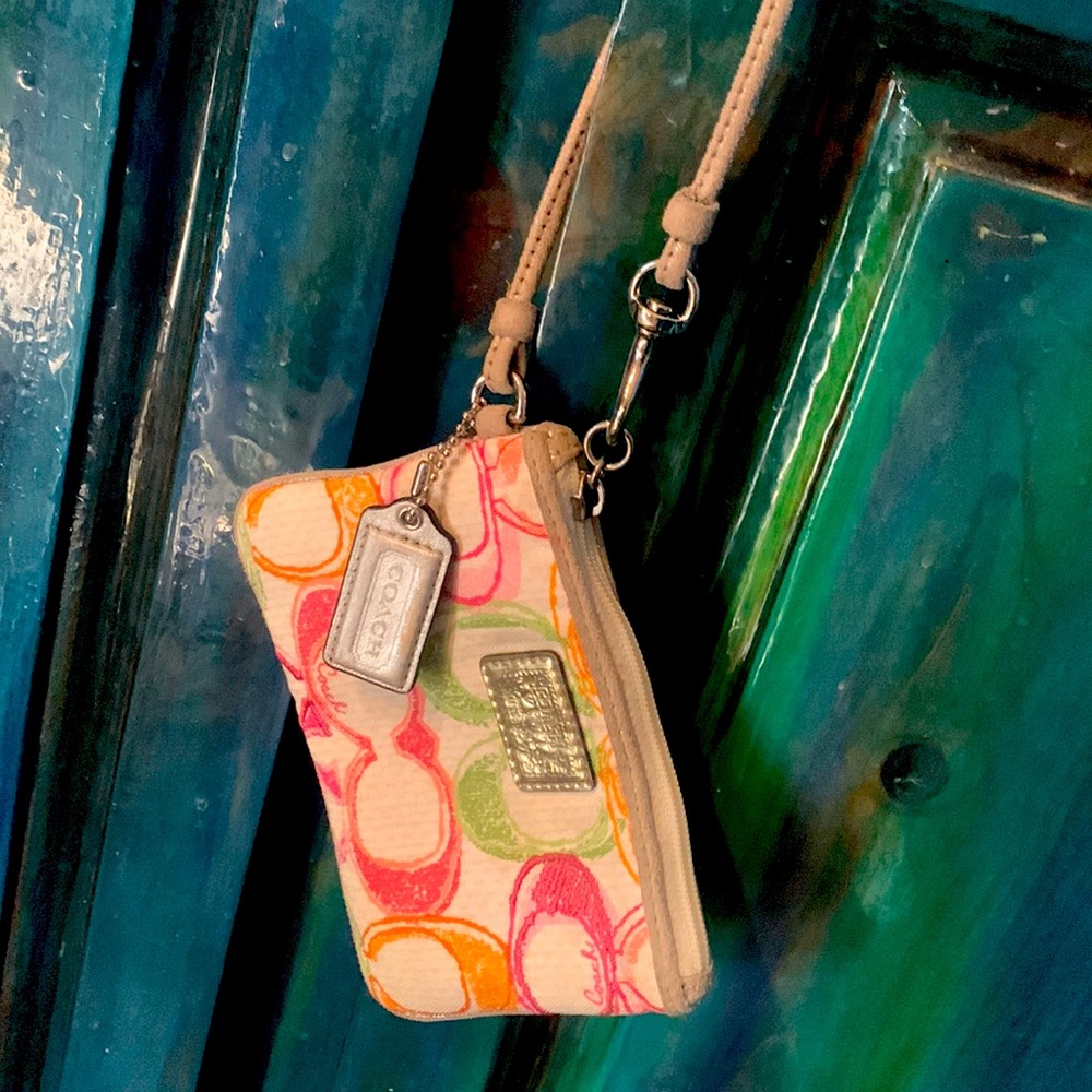 Coach Poppy Wristlet